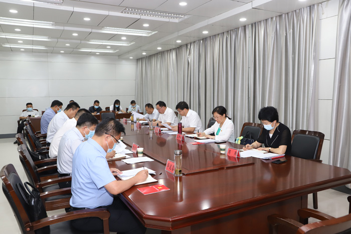 縣委書記張團(tuán)結(jié)主持召開中共民權(quán)縣第十三屆委員會(huì)常務(wù)委員會(huì)第28次會(huì)議
