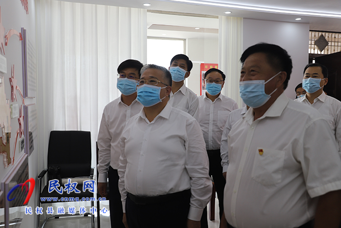 市委書記李國勝到民調(diào)研鞏固脫貧攻堅成果同鄉(xiāng)村振興有效銜接工作及“五星”黨支部創(chuàng)建工作