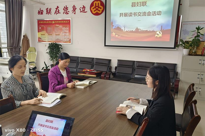 民權(quán)縣部分鄉(xiāng)鎮(zhèn)和縣直單位開(kāi)展“讀書(shū)交流會(huì)”活動(dòng)