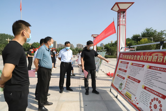 民權(quán)縣組織開展網(wǎng)絡(luò)安全宣傳周集中宣傳活動