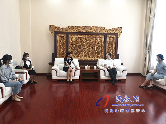 縣委常委、副縣長(zhǎng)于茜同鄭州海關(guān)領(lǐng)導(dǎo)到南寧海關(guān)調(diào)研