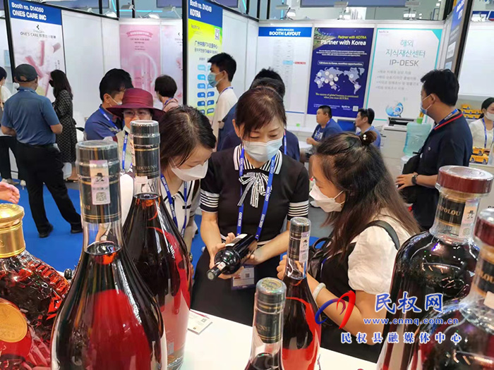 縣委常委、副縣長于茜帶隊(duì)赴廣西南寧參加第十九屆東盟博覽會(huì)