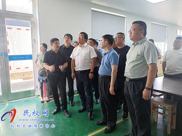 縣領(lǐng)導(dǎo)李君帶隊(duì)赴臺(tái)州市開展招商活動(dòng)