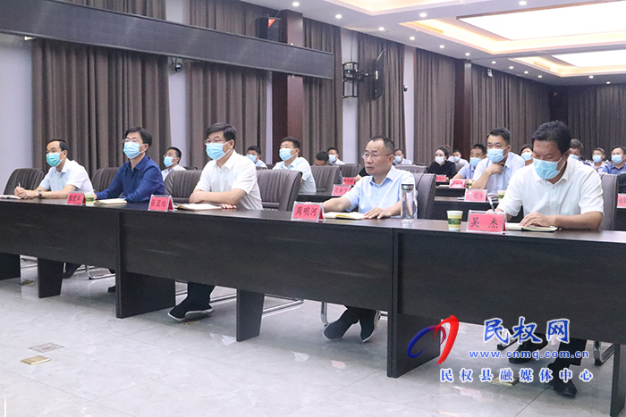 我縣組織收聽收看設(shè)計河南建設(shè)工作會議