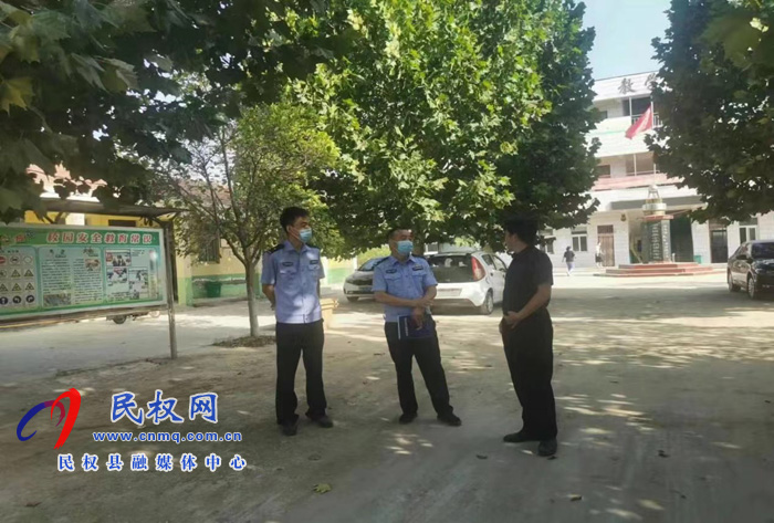 伯黨鄉(xiāng)開展校園安全大檢查活動(dòng)