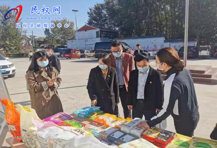 民權(quán)縣開展“五星”支部創(chuàng)建“逐村觀摩、整鄉(xiāng)推進(jìn)、整縣提升”活動(dòng)