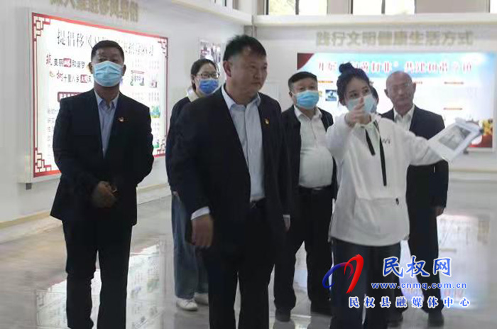 商丘市僑聯(lián)到我縣調(diào)研并開展“喜迎二十大·僑心永向黨”主題黨日活動(dòng)