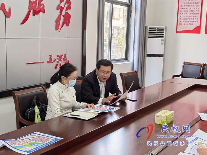 縣委副書記、縣長(zhǎng)王靜嫻調(diào)研督導(dǎo)疫情防控、鞏固脫貧攻堅(jiān)成果、戶廁問題排查整改“回頭看”工作