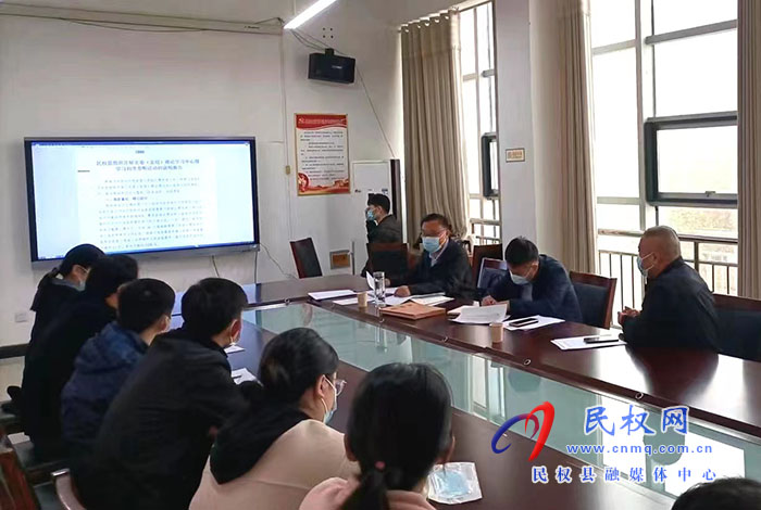 縣委常委、宣傳部長、副縣長畢道喜督導(dǎo)檢查創(chuàng)建全國文明城市網(wǎng)上資料申報工作