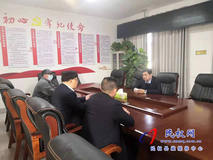 縣人大常委會(huì)副主任薛坤到褚廟鄉(xiāng)督導(dǎo)農(nóng)村人居環(huán)境整治、鞏固拓展脫貧攻堅(jiān)成果等工作