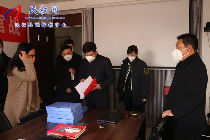 縣委書記張團(tuán)結(jié)調(diào)研包保企業(yè)食品安全 “兩個責(zé)任”工作機(jī)制落實情況