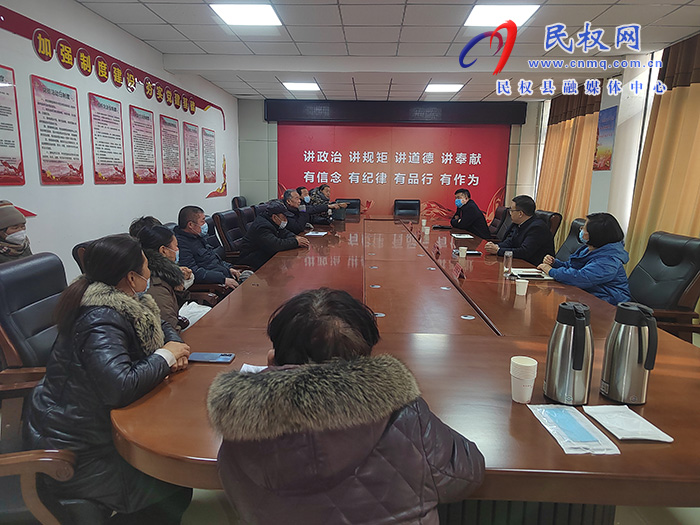 縣政府副縣長張志剛在縣來訪接待中心約訪群眾