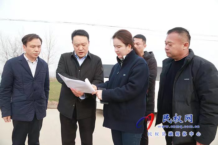 縣委常委、組織部長(zhǎng)王義彬督導(dǎo)“五星”支部創(chuàng)建工作