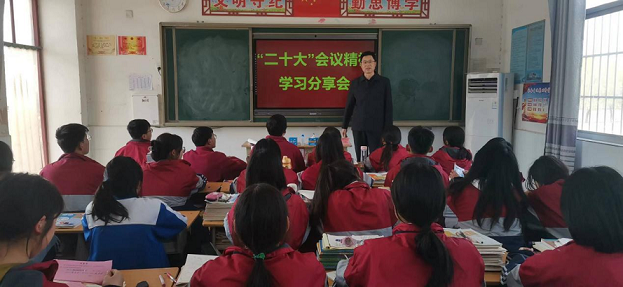 民權(quán)雙塔:二十大精神在校園“開花”