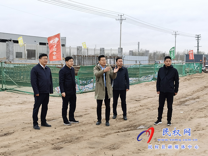 市人大常委會副主任、縣委書記張團結到金藝科技產業(yè)園督導調研項目建設和入駐企業(yè)生產運營情況