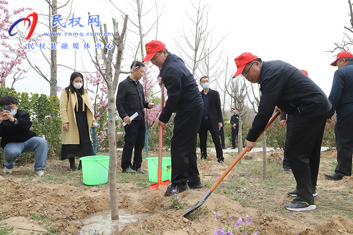 同植媒體林 共迎故道春——民權黃河故道植樹和采風活動舉行