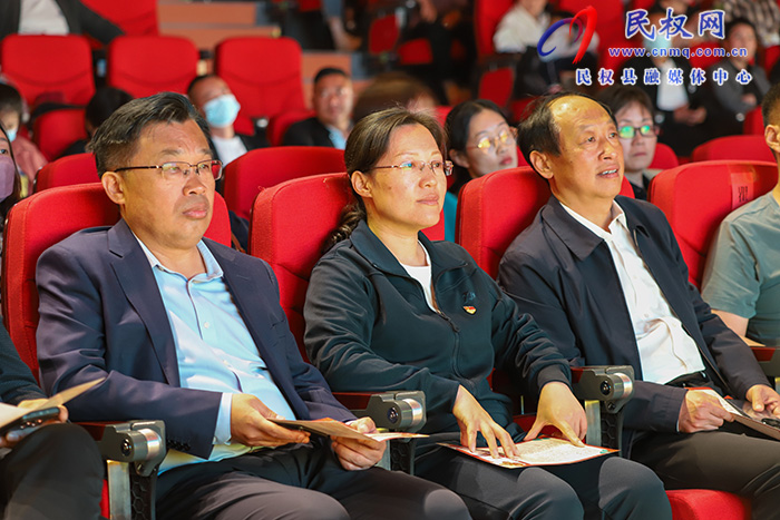民權(quán)縣慶?！拔逡弧眲趧?dòng)節(jié)“五四”青年節(jié)職工文藝匯演舉行