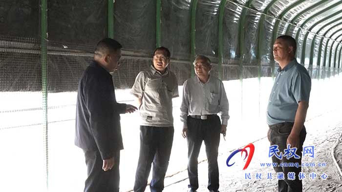 河南農(nóng)業(yè)大學(xué)動(dòng)物科技學(xué)院院長(zhǎng)李明一行到民調(diào)研