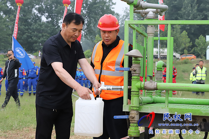 使命2023民權(quán)縣防汛抗洪應急綜合演練舉行