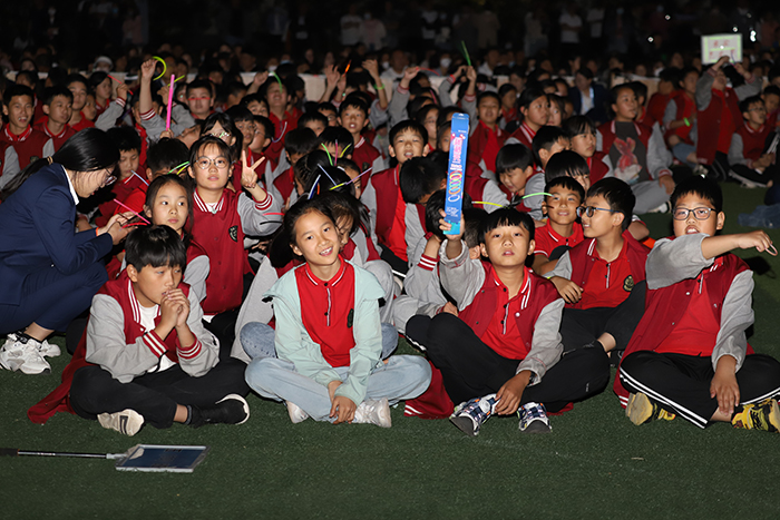 民權(quán)求實(shí)小學(xué)第六屆“向美而行，逐夢未來”校園文化藝術(shù)節(jié)圓滿落幕