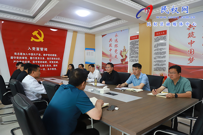 縣委常委、常務(wù)副縣長(zhǎng)王景義調(diào)研財(cái)政收入、安全防汛及“三夏”生產(chǎn)等工作
