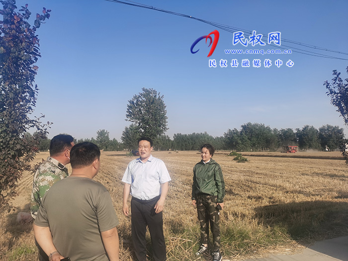 縣委常委、組織部長(zhǎng)王義彬到林七鄉(xiāng)督導(dǎo)“五星”支部創(chuàng)建工作     