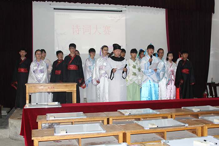 民權(quán)縣實(shí)驗(yàn)中學(xué)積極創(chuàng)建文明校園