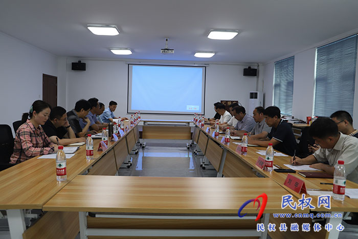 省“萬(wàn)人助萬(wàn)企”第十四工作組到民調(diào)研指導(dǎo)工作