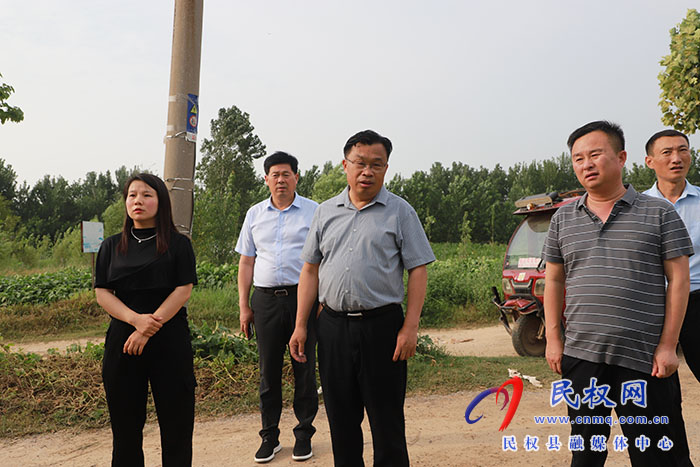 縣委常委、宣傳部長(zhǎng)、副縣長(zhǎng)畢道喜督導(dǎo)檢查防溺水工作