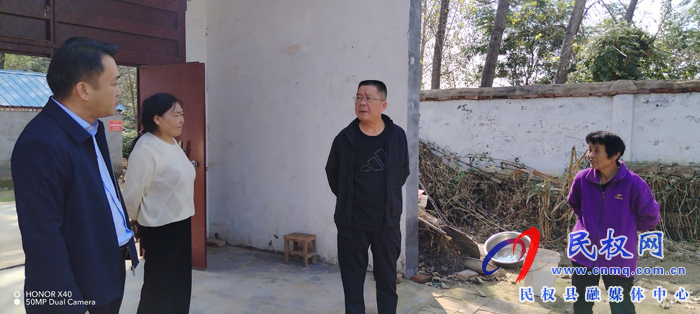 縣人大常委會副主任李勇到伯黨鄉(xiāng)調研督導鞏固拓展脫貧攻堅成果同鄉(xiāng)村振興有效工作