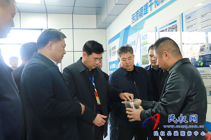 縣人大常委會(huì)視察《商丘市城市市容和環(huán)境衛(wèi)生管理?xiàng)l例》執(zhí)法檢查工作