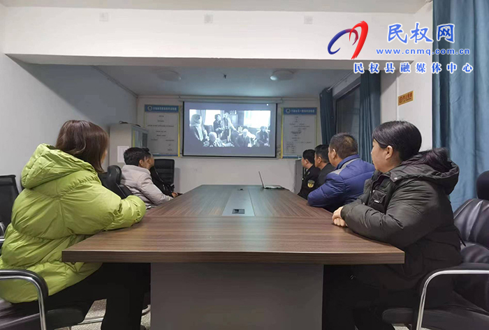 民權(quán)縣文化市場(chǎng)綜合行政執(zhí)法大隊(duì) 開展“銘記歷史·勿忘國(guó)恥”國(guó)家公祭日主題觀影活動(dòng)