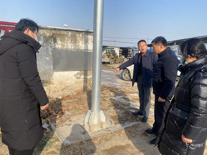 縣財(cái)政局實(shí)地查驗(yàn)部分國(guó)道省道公路安全設(shè)施精細(xì)化提升工程項(xiàng)目