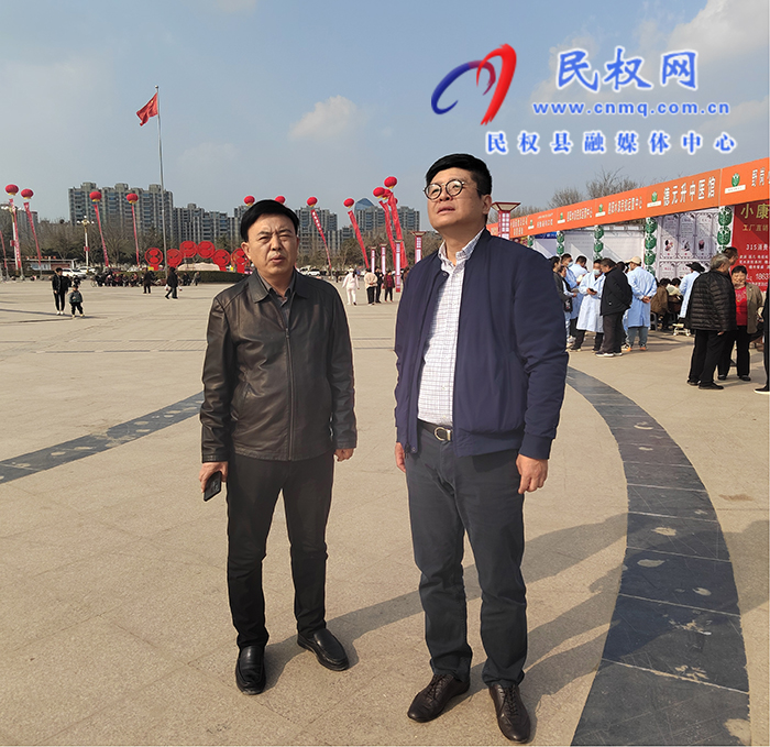 縣委常委、副縣長(zhǎng)謝志強(qiáng)現(xiàn)場(chǎng)指導(dǎo)3·15消費(fèi)者權(quán)益日活動(dòng)