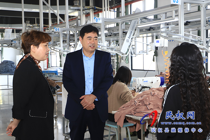 縣人大常委會副主任薛坤開展“企業(yè)服務(wù)日”活動
