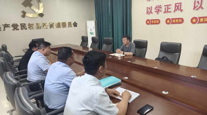 縣委常委、政法委書記陳鴻志到野崗鎮(zhèn)調(diào)研指導(dǎo)安全穩(wěn)定工作