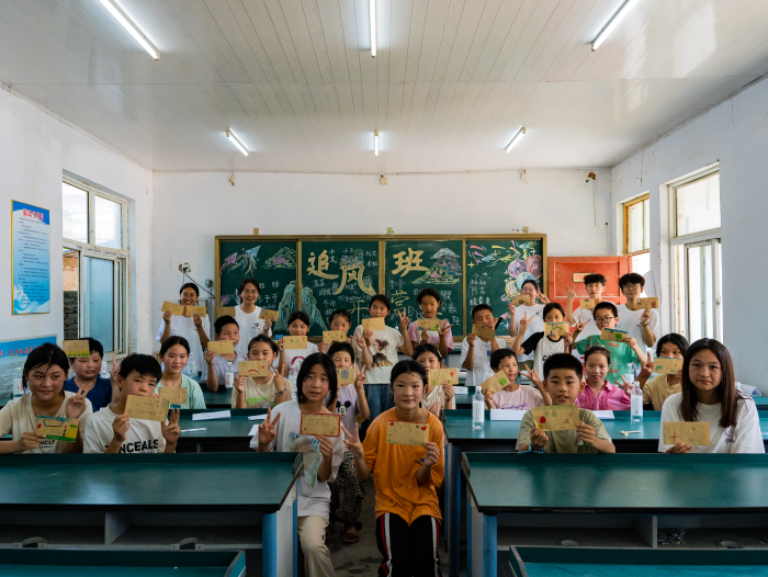 志愿于心，服務(wù)于行 ——大眼睛公益團隊瓦屋營小學(xué)2024夏令營圓滿開幕