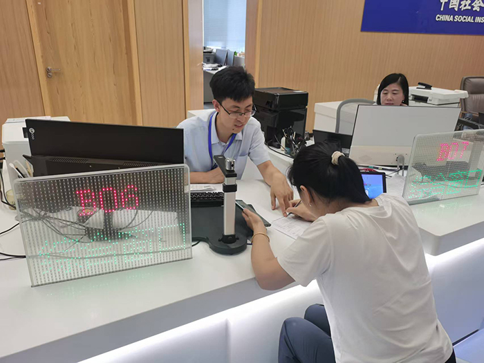 民權(quán)縣人社局推動退休“一件事”高效辦成