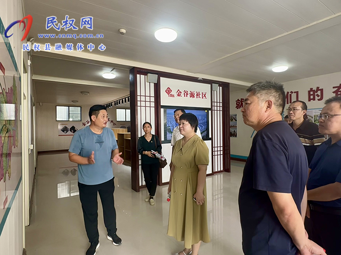 漯河市民革郾城支部主委、郾城區(qū)政協(xié)副主席劉明慧一行到民調(diào)研