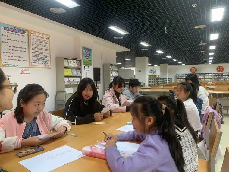 民權縣圖書館舉辦2024年第二十一期“快樂繪本劇 傳承誦經(jīng)典”閱讀活動