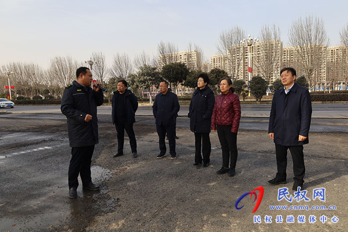 縣委書記王靜嫻調(diào)研市政項目建設工作