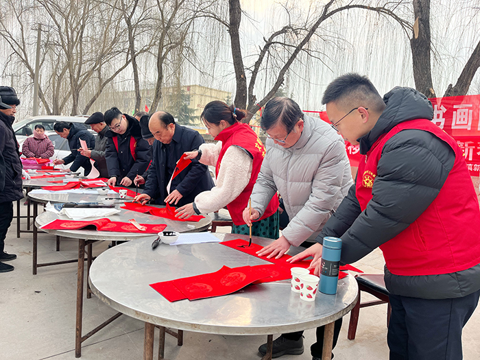 白云寺鎮(zhèn)舉辦移風(fēng)易俗“迎新春”義寫(xiě)春聯(lián)活動(dòng)