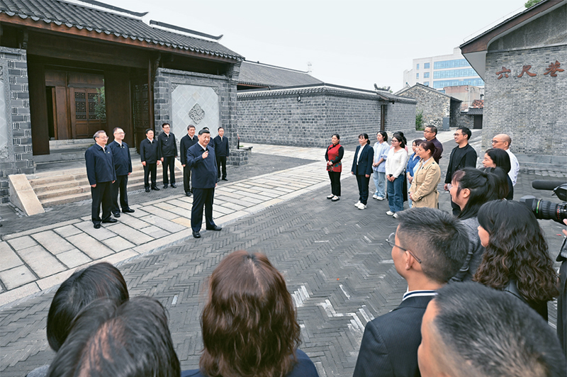 習(xí)近平：注重家庭，注重家教，注重家風(fēng)
