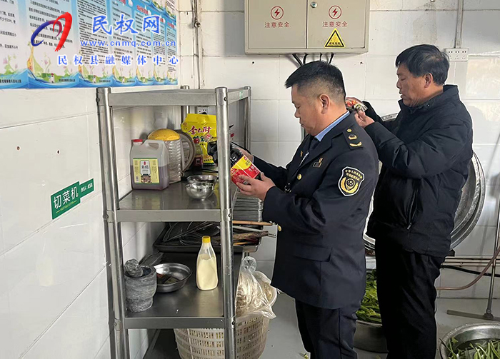 龍?zhí)伶?zhèn)：扎實(shí)開展春季校園食品安全排查整治專項(xiàng)行動(dòng)