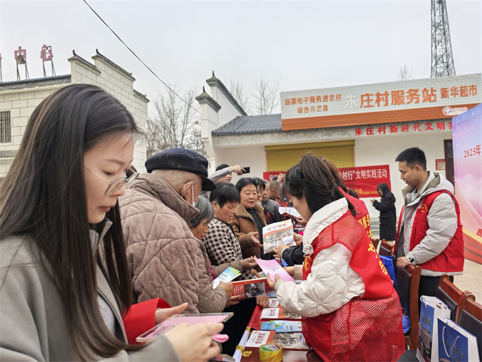    縣委黨校舉行3月份主題黨日“1+N”活動