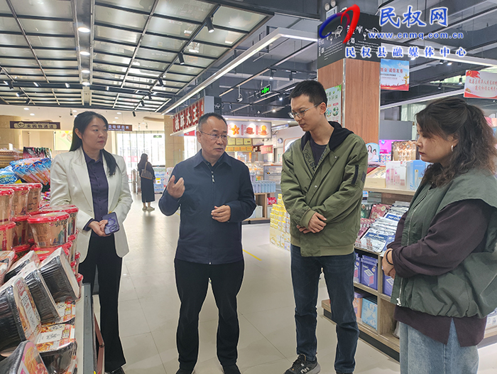縣政協(xié)主席周明河督導(dǎo)檢查產(chǎn)品質(zhì)量和食品安全工作