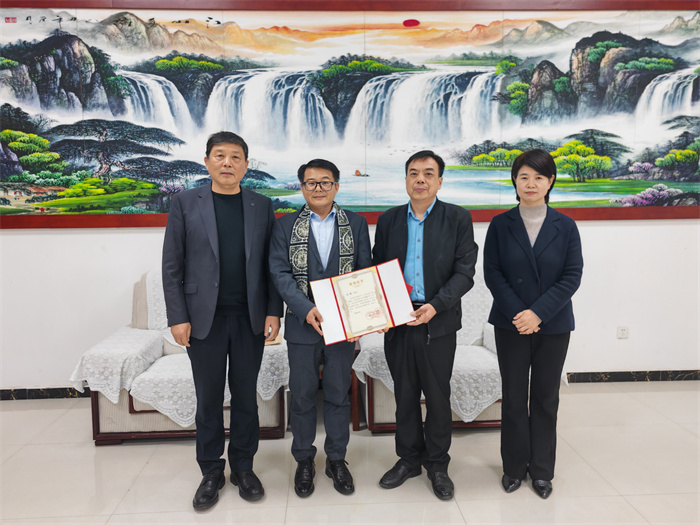 博士團(tuán)喜添新成員