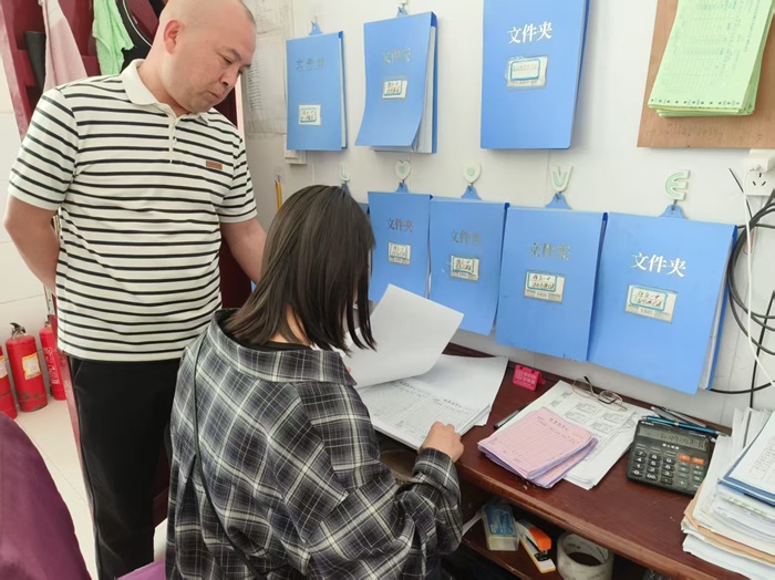 縣財政局開展學(xué)生營養(yǎng)改善計劃資金專項檢查