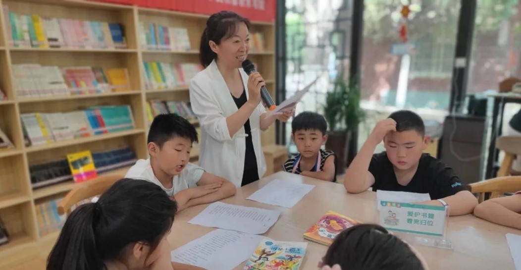 民權(quán)縣圖書館舉辦2025年第八期“美文同誦”朗誦技巧公益講座（總第50期）