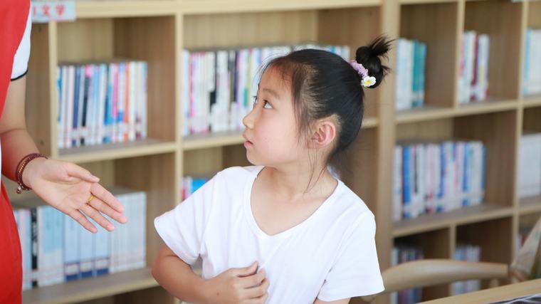 民權(quán)縣圖書館舉辦2025年第七期“童心向黨·書香伴成長”閱讀分享會活動（總第58期）